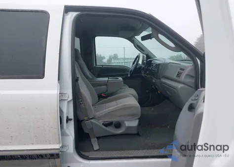 2004 Ford F-250 Lariat/Xl/Xlt из США, поврежденный, VIN 1FTNW21L04EB39935